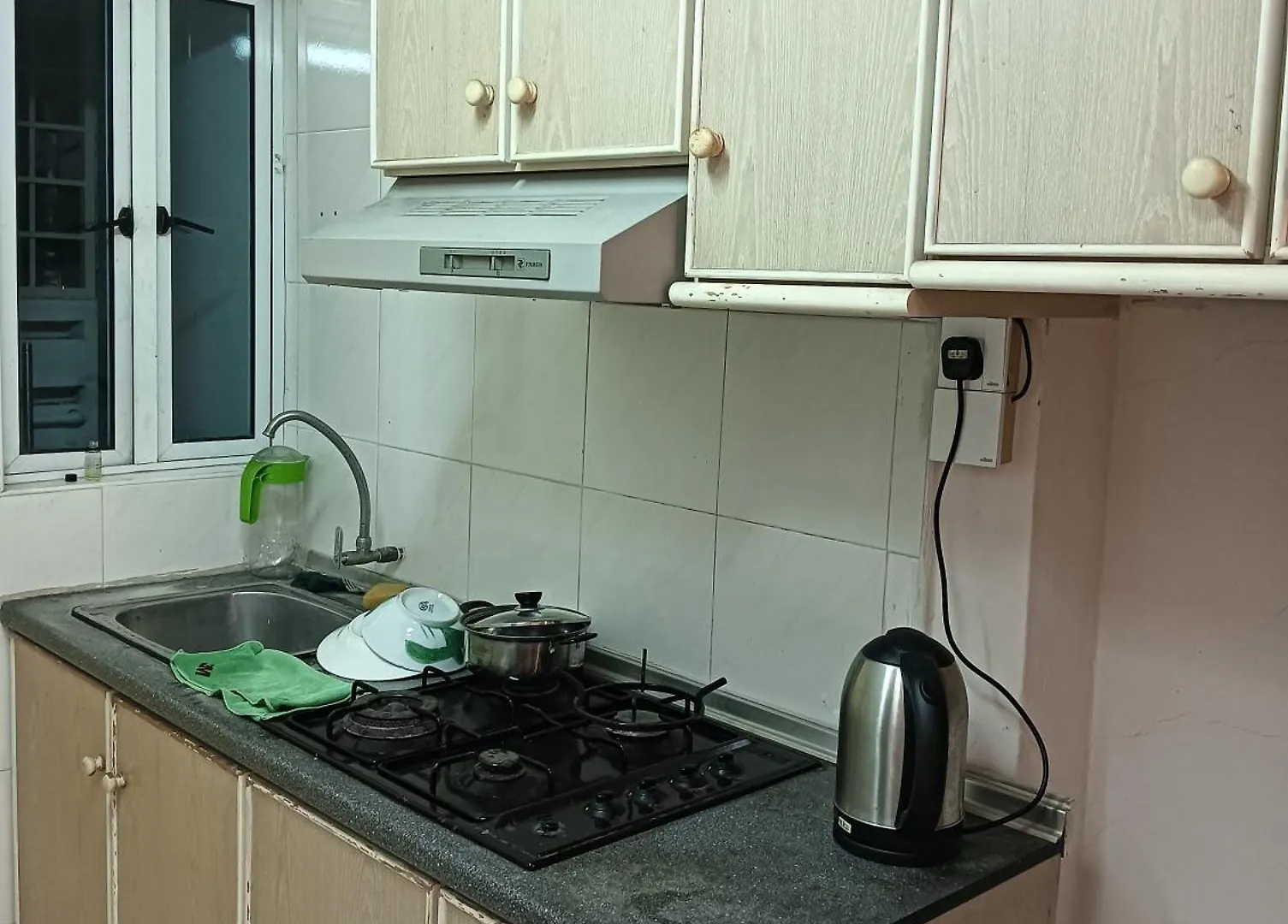 Pantai Puteri Tanjung Samudera Alina Homestay Malacca
